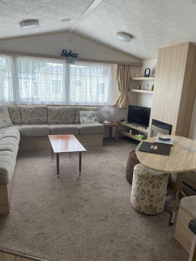Parkdean Static Caravan On Cherry Tree Holiday Park 그레이트야머스 외부 사진